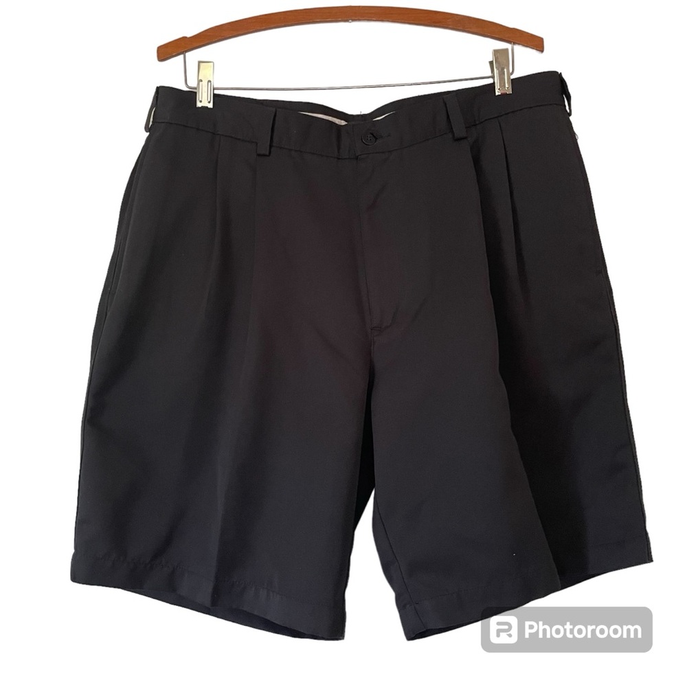 Savane men’s black pleated dress shorts size 36